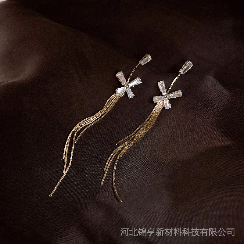 Khuyên Tai Dáng Dài Mạ Bạc 925 Hình Bướm Phối Tua Rua Cao Cấp Thời Trang Dành Cho Nữ