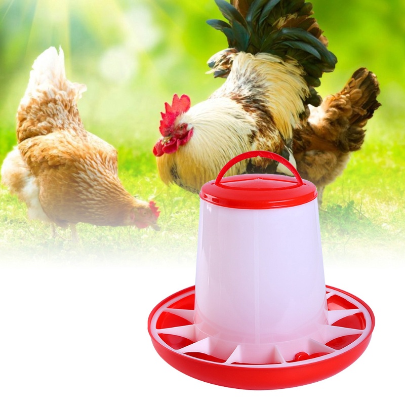 Dụng Cụ Cho Gà Ăn Bằng Nhựa Có Tay Cầm Tiện Lợi
