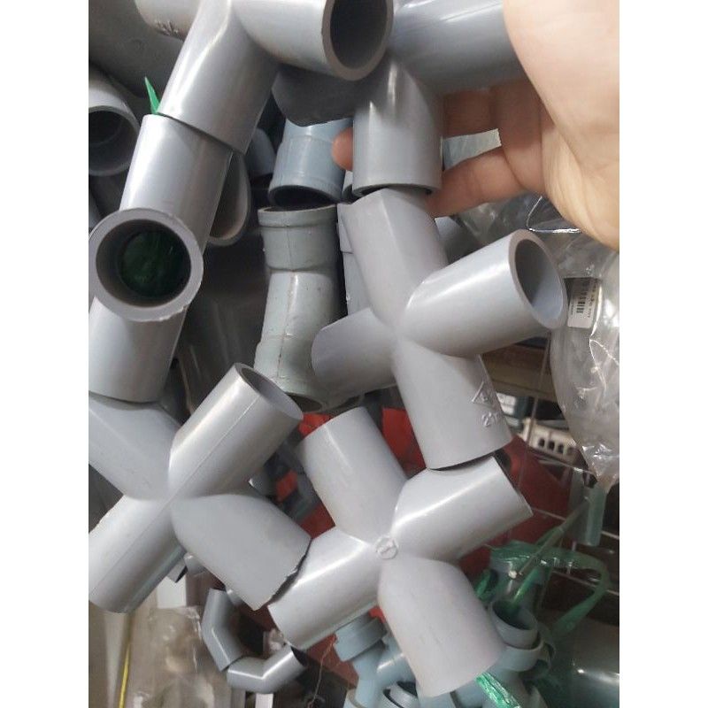 Chữ thập 90 PVC