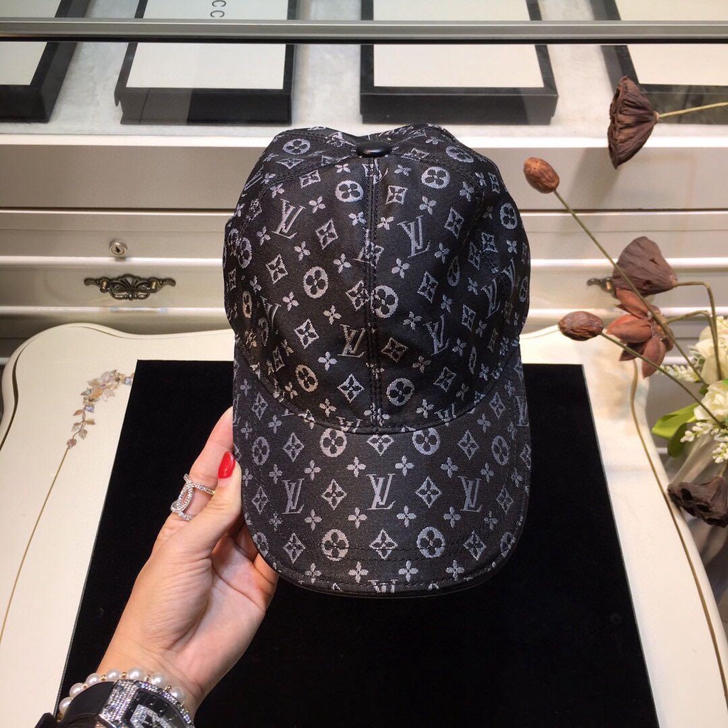 Mũ Lưỡi Trai Thể Thao Họa Tiết Lv Cá Tính Cho Nam Nữ