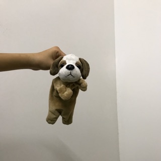 Gấu bông sâu đỏ