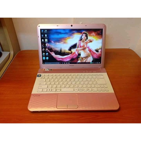 Laptop SONY VAIO PCG-61A11N