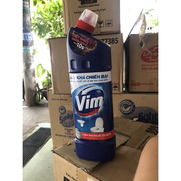 Vim tẩy bồn cầu 900ml