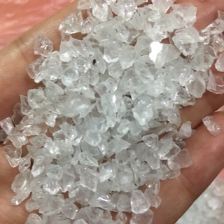 Đá trắng thuỷ tinh trang trí