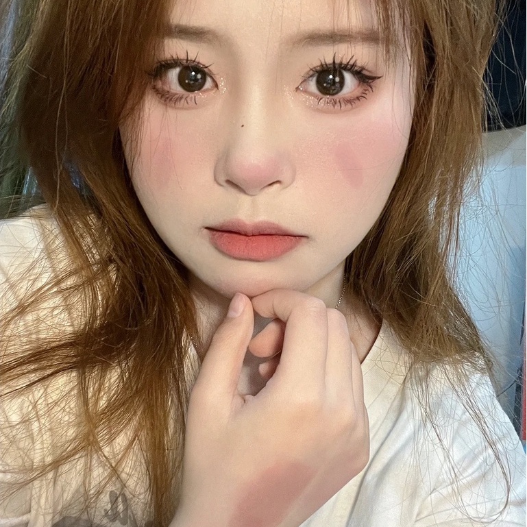 Kem má hồng SWEET MINT chống thấm nước và mồ hôi