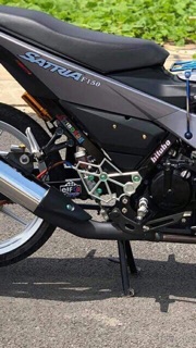 Che pen đạp Raider Satria nhôm