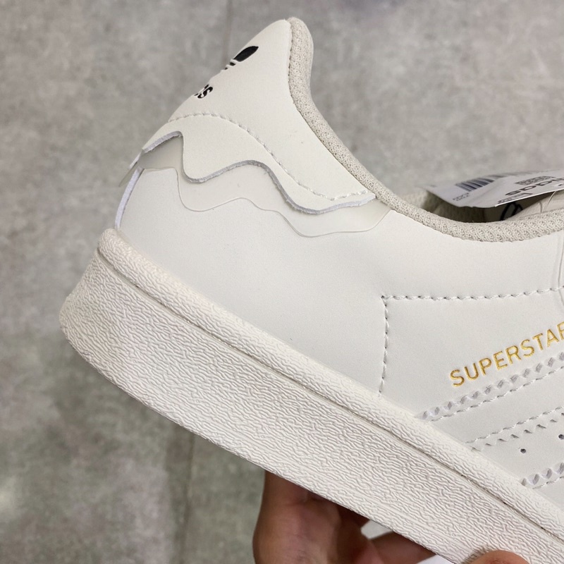Giày thể thao super.star W