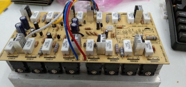 Cục công suất 16 sò 2 kênh 1200w