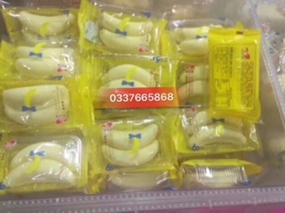 HỘP 2KG BÁNH CHUỐI ĐÔI (68-70c)