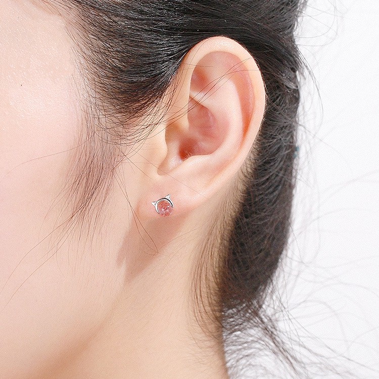 Đôi Khuyên Tai Hình Chú Mèo Đính Đá Dễ Thương Cho Nữ