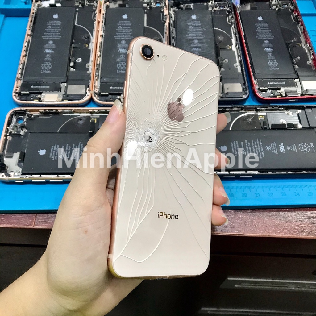 Cụm iPhone 8 đục lỗ, không main, không camera sau bán cho thợ lấy linh kiện