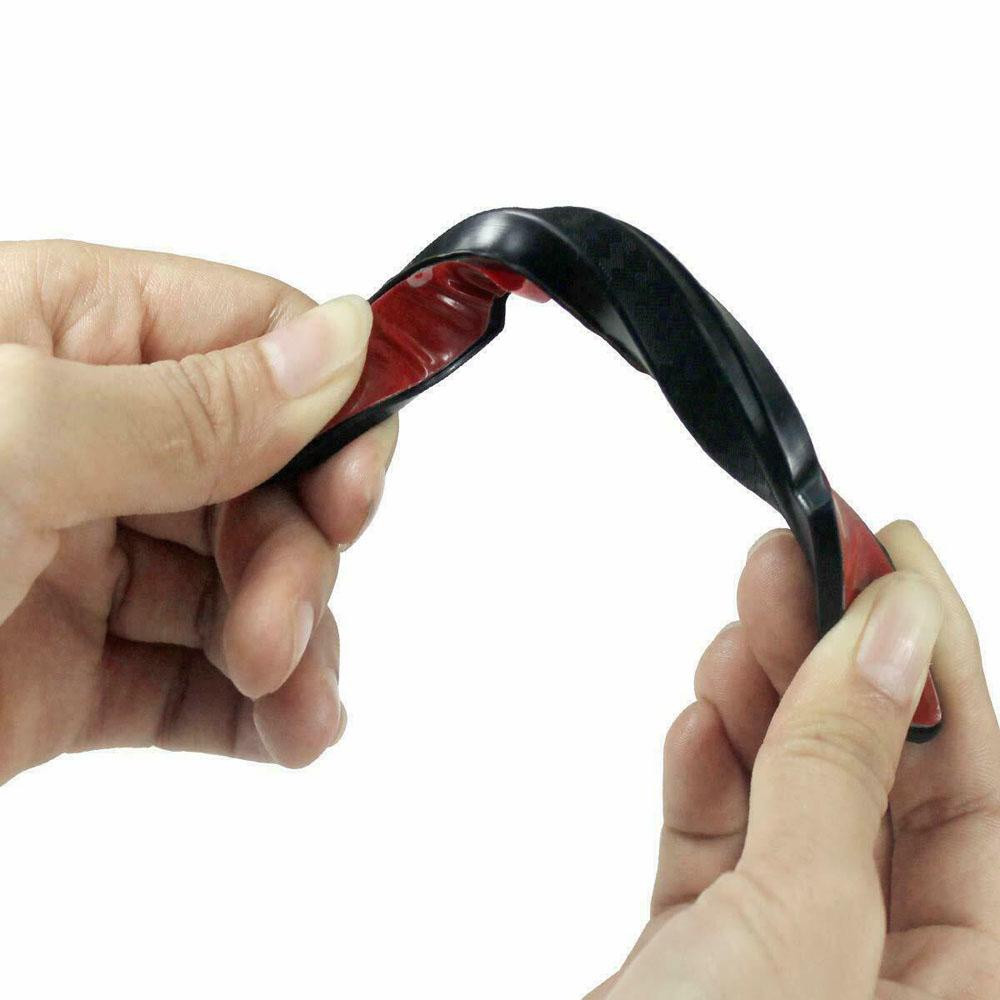 Bộ 4 Miếng Dán Bảo Vệ Cạnh Cửa Xe Hơi Chống Va Chạm Tiện Dụng
