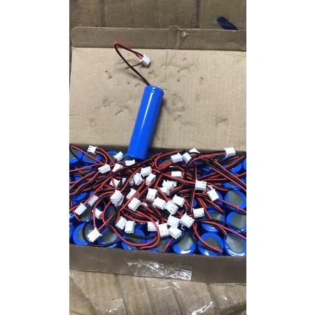 Pin 18650 - 3.7V Jack cắm 2.0