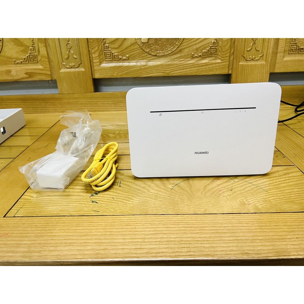 Bộ phát wifi 4G LTE HUAWEI B535-836 tốc độ 300Mbps, hỗ trợ 64 thiết bị kết nối