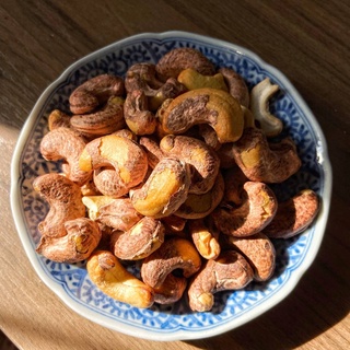 Hạt Điều Rang Muối Nguyên Vỏ (Loại 1)