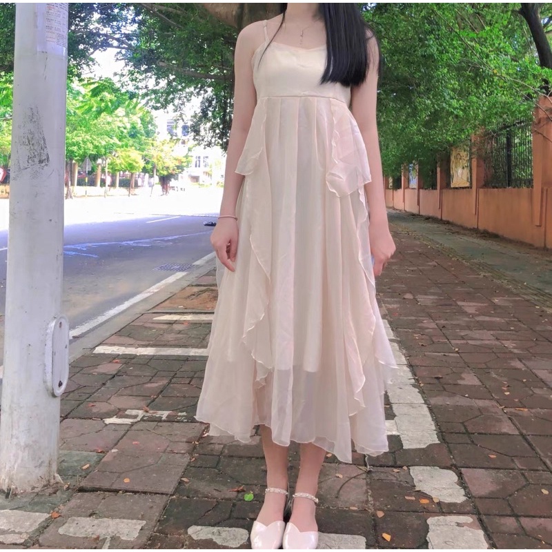 VÁY HAI DÂY BÈO TẦNG KÈM ÁO KHOÁC TIỂU THƯ