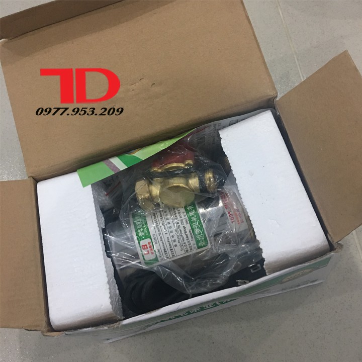 Máy Bơm Tăng Áp Có Rờ Le Tắt Mở Tự Động 150W