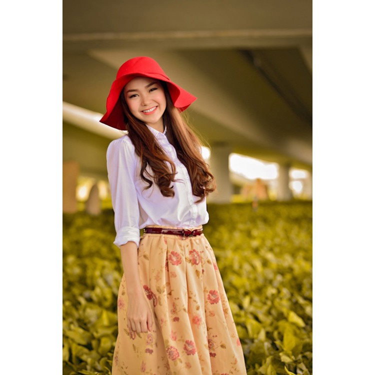 Mũ nỉ vành rộng