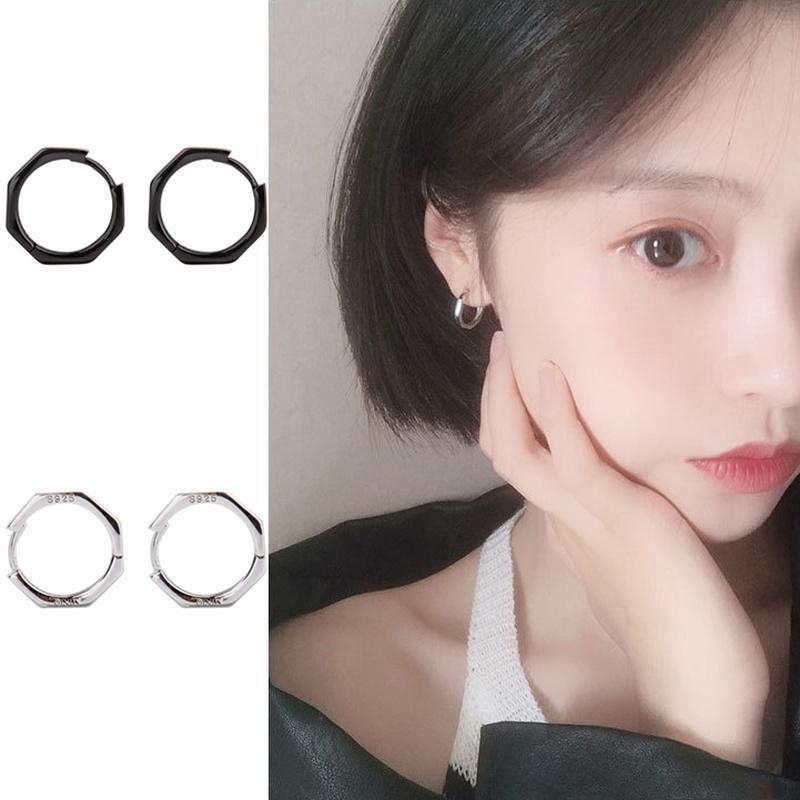 Bông tai xỏ hình tròn màu đen/bạc thời trang Unisex