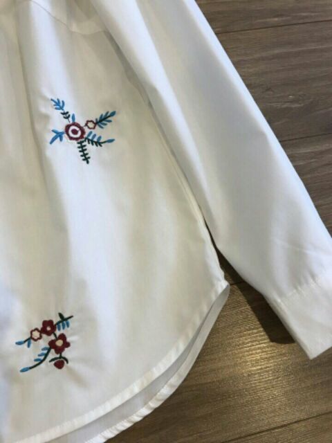 Sơ mi thêu hoa TOPSHOP