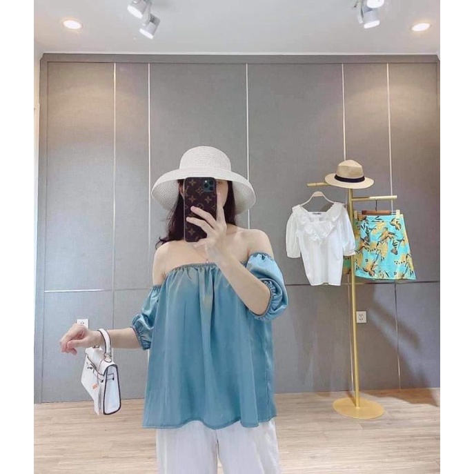 GIÁ TREO QUẦN ÁO MÀU VÀNG SHOP THỜI TRANG- GIÁ TREO HÀNG MẪU SƠN VÀNG- GIÁ TREO QUẦN ÁO LIVE TREAM-KỆ TREO QUẦN ÁO