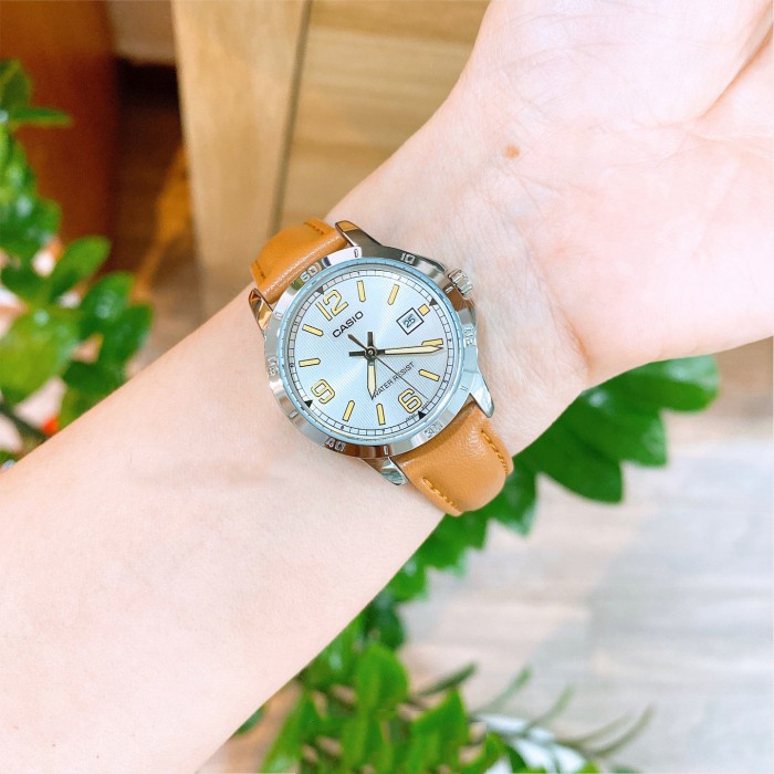 Đồng hồ nữ dây da chính hãng Casio Anh Khuê LTP-V004