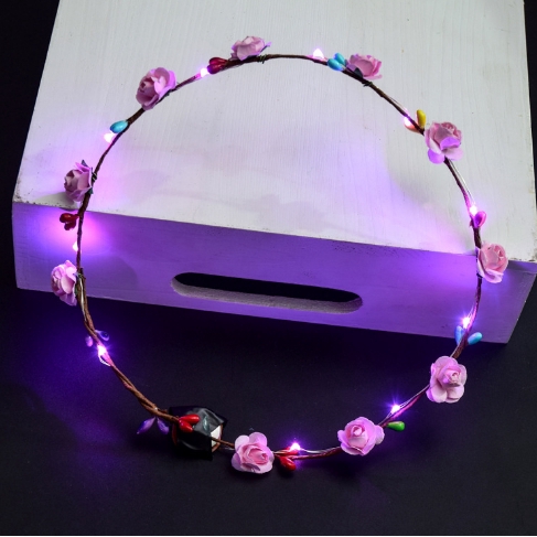 Vòng Hoa Đội Đầu Có Đèn Led Xinh Xắn Cho Nữ
