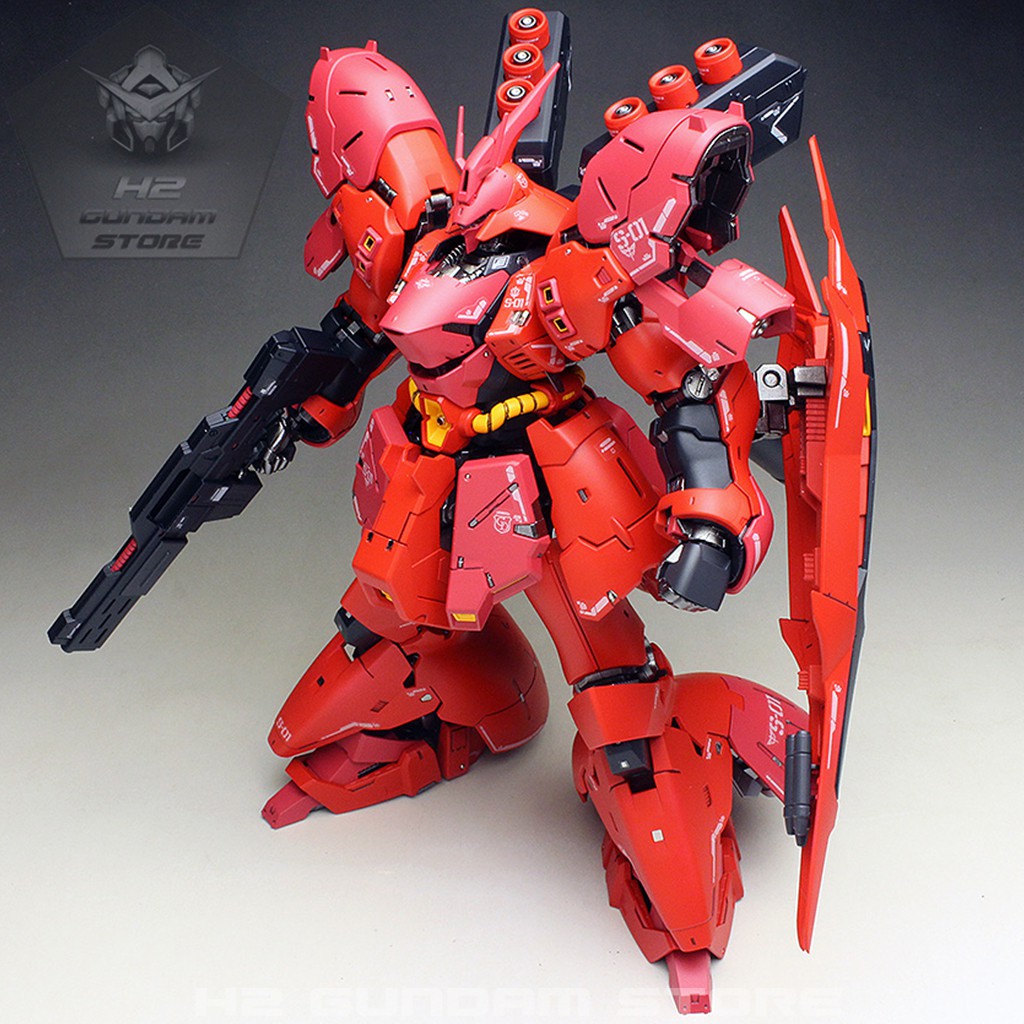Mô hình Bandai RG 1/144 MSN-04 Sazabi