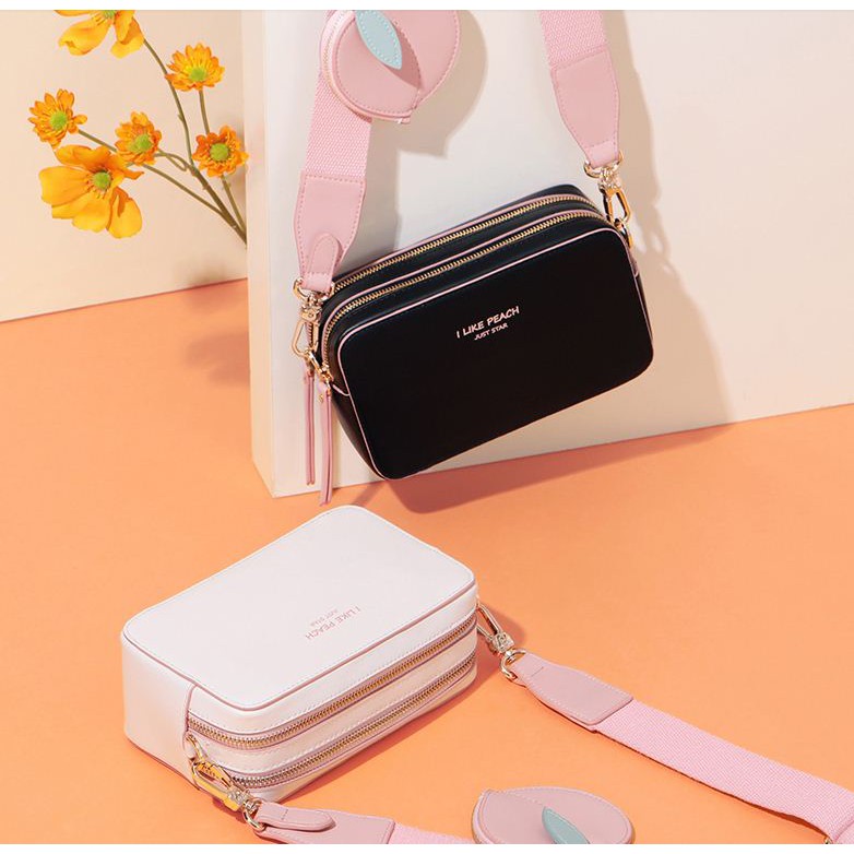Túi Đeo Chéo Thời Trang Just Star 172455 Charm Đào