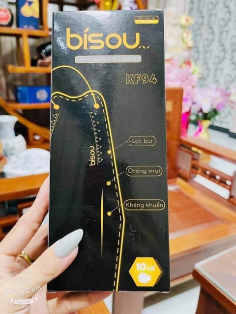 Khẩu trang y tế 4 lớp kháng khuẩn dày và đẹp | BigBuy360 - bigbuy360.vn