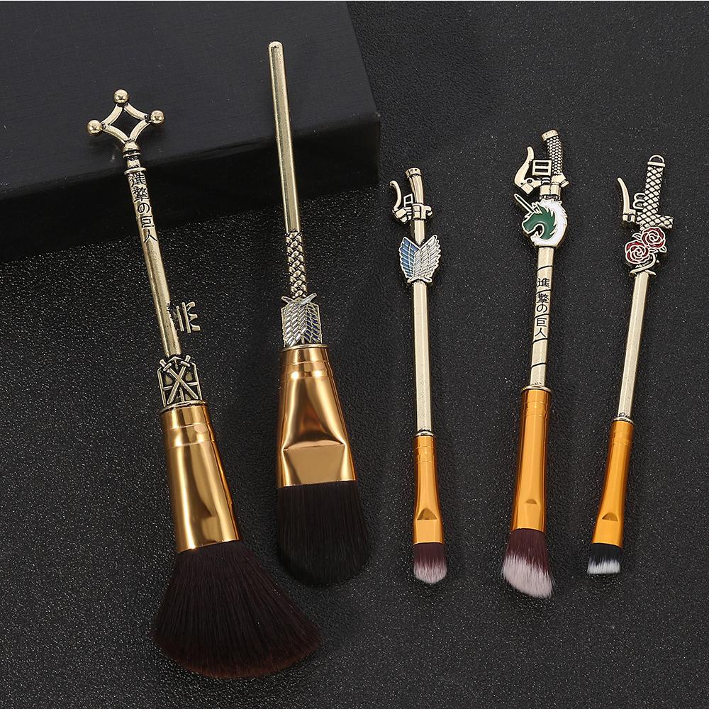 Cọ Trang Điểm Mềm Chuyên Nghiệp Cho Hóa Trang Attack On Titan