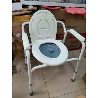 Ghế bô vệ sinh cho người già lucass g8 cao cấp