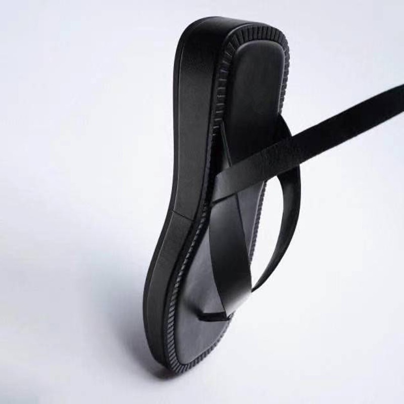 Giày Sandal Xỏ Ngón Đế Phẳng Dây Buộc Bằng Da Bò Màu Đen Mùa Hè 21 Phong Cách Mới Cho Nữ P11H