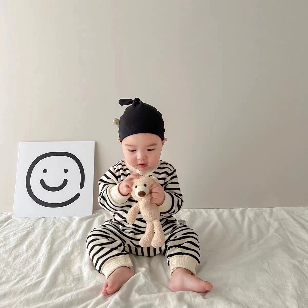 Áo Liền Quần In Hình Gấu Hoạt Hình Dễ Thương Thời Trang Xuân Thu Cho Bé Gái 0-24 Tháng Tuổi