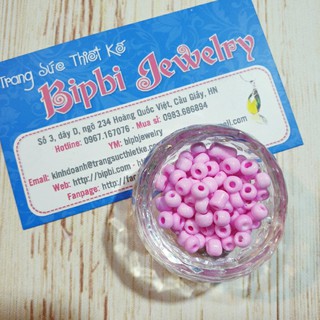 Hạt cườm 6/0 (4mm) màu hồng baby