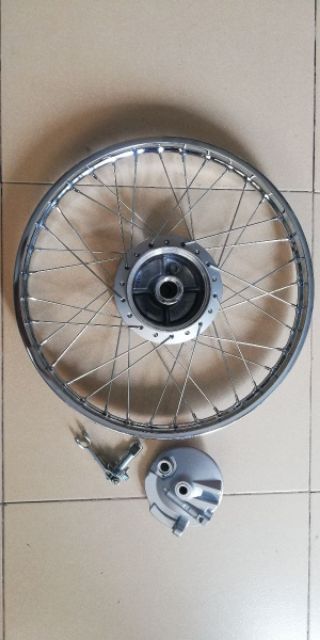 Bánh căm 1 cái sau full như hình đùm zin theo xe wave s 110 lắp vừa wave alpha dream các đời msp