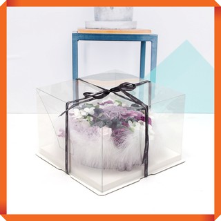 Hộp đựng bánh sinh nhật nhựa PET trong suốt size 25cmx25cm cao 18 cm {không kèm Ruyban}