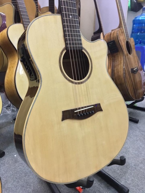 Guitar hồng đào kèm eq giá rẻ