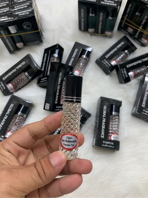 Tinh dầu nước hoa dạng lăn | BigBuy360 - bigbuy360.vn