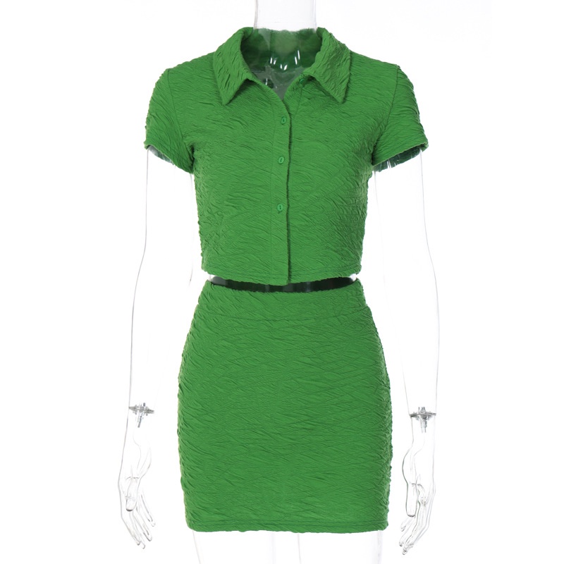 Set Áo Thun Cổ Bẻ Cài Nút Phối Chân Váy Lưng Cao Thời Trang Trẻ Trung Cho Nữ