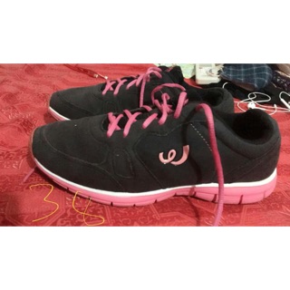 Giầy thể thao si tuyển sz 38 độ mới cao