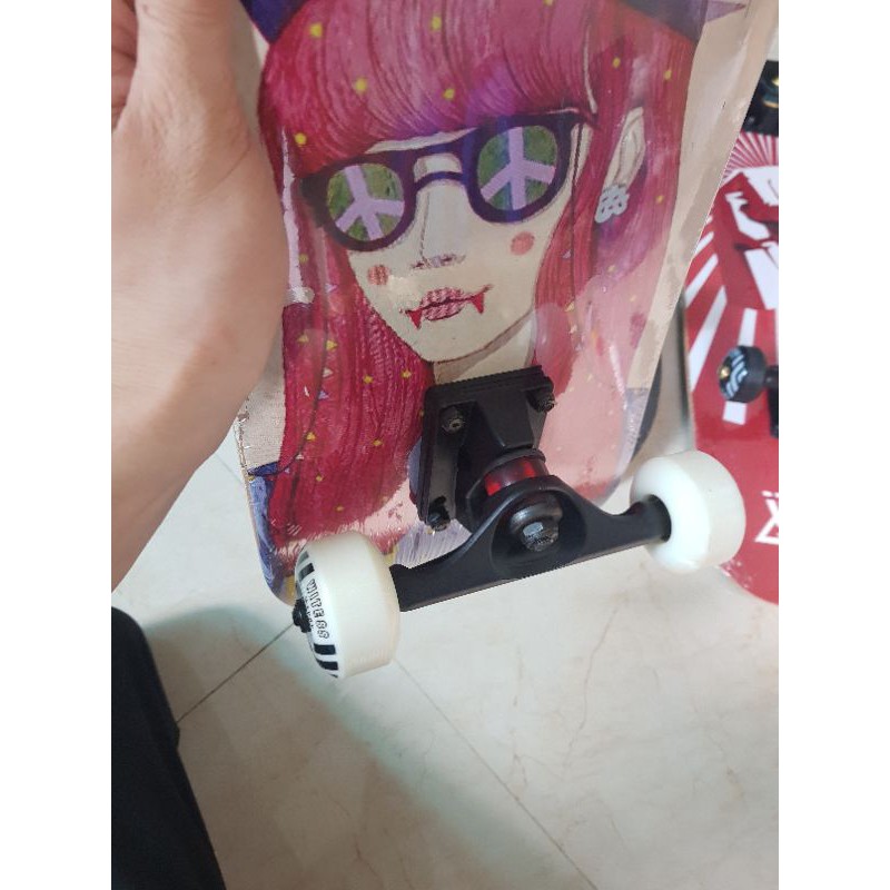 Ván Trượt Cao Cấp chuyên nghiệp gỗ ép bánh cao su WITESS