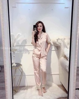 BỘ LỤA SATIN PHỐI CHỮ TAY NGẮN QUẦN DÀI