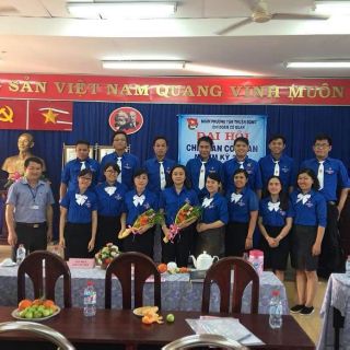 Cà vạt Đoàn thanh niên