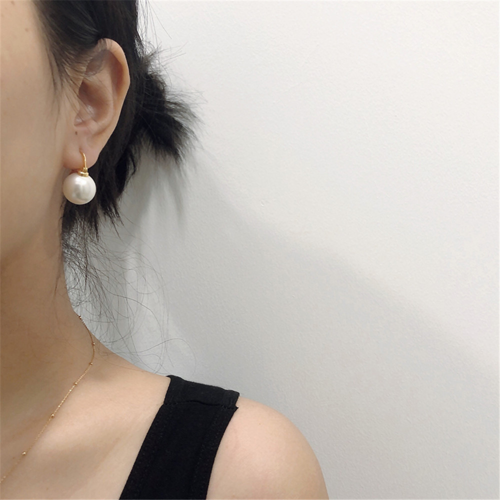 Bông tai dài đính ngọc trai giả phong cách retro