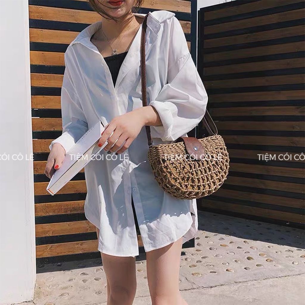 Túi cói bán nguyệt đan thưa dây đeo da có khóa cài - Tiệm Cói Cô Lê