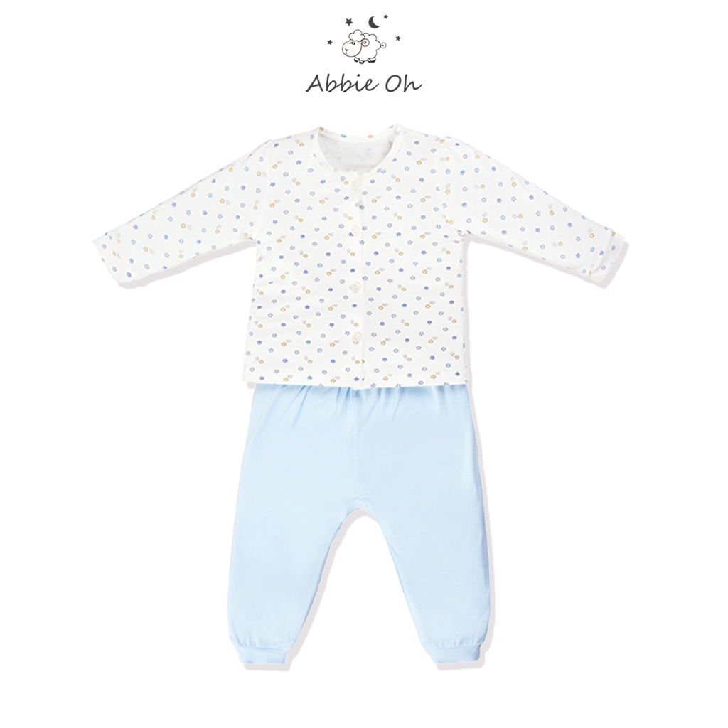 Bộ quần áo dài tay cài thẳng ABBIEOH chất liệu cotton in tràn sao cho bé trai và bé gái 0-9 tháng BO270 SS21