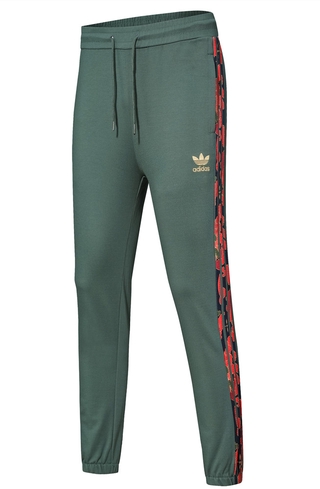 Quần thể thao có in hình cọ ba lá của Adidas dành cho nam và nữ