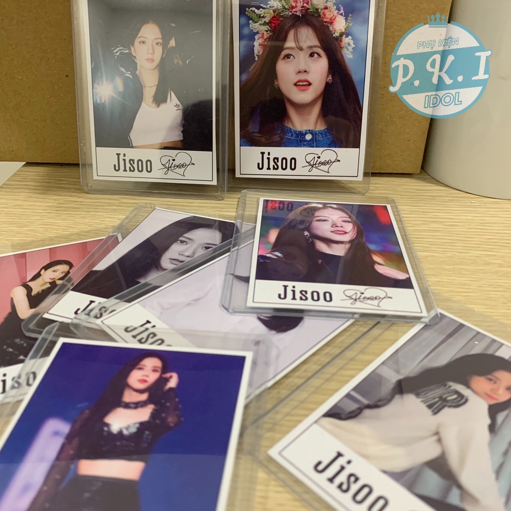 Lomo Card Jisoo Tặng Kèm Bộ 9 TOPLOADER ĐỰNG ẢNH