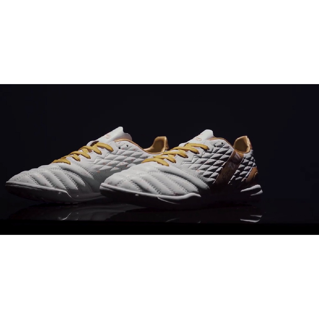 Giày đá bóng sân cỏ nhân tạo  KAMITO TA11-TF Bền bỉ sản phẩm viêt nam chất lượng cao [ CAM KẾT CHÍNH HÃNG]